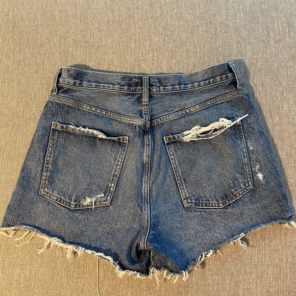 Aritzia Agolde Dee shorts - Picture 3 of 3
